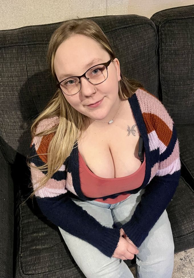Would you fuck a Milf like me?