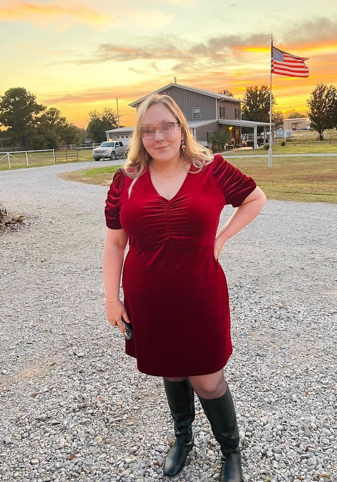 Milf in dress reveals the goodies she’s been hiding.