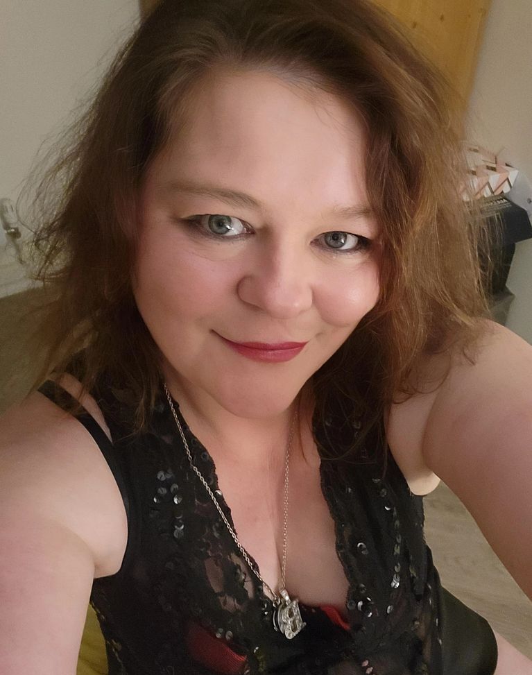 Sexy hot wife 2