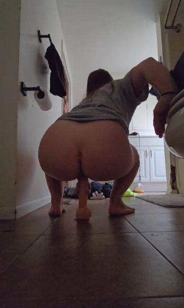 Fucking my dildo!!!