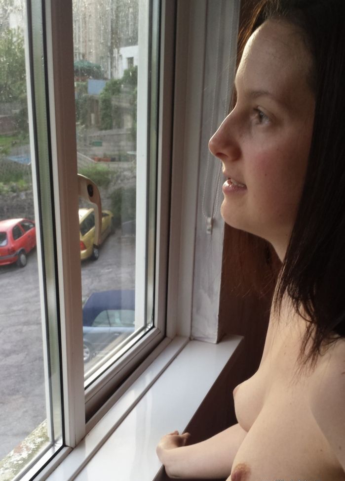 Natalie daytime flashing