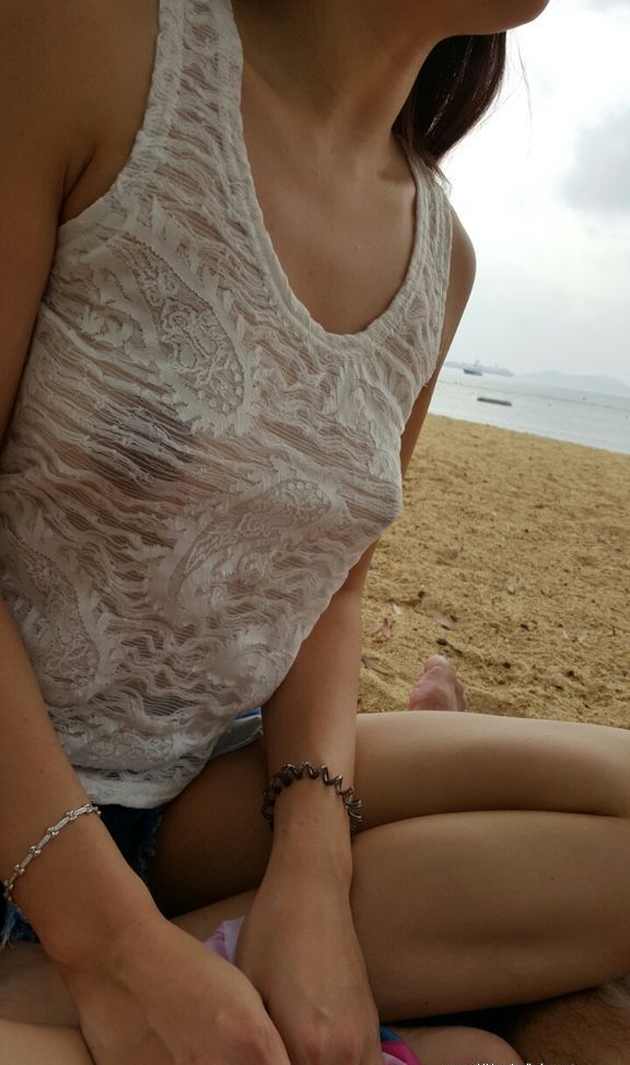 Nice tits Hong Kong girl