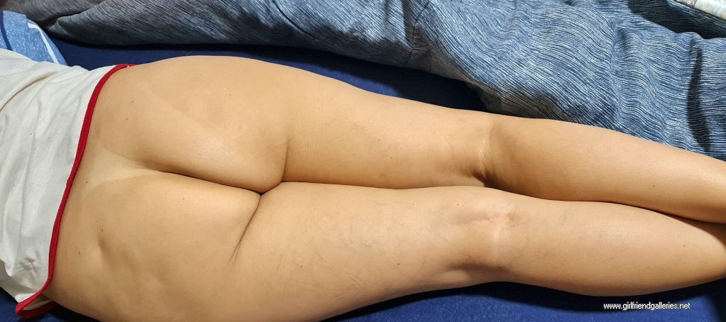 Big hairy pussy mature_27
