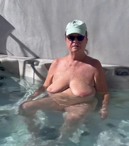 Tits floating