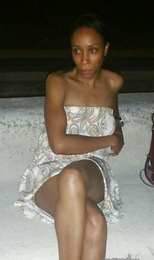 Skinny ebony Jessica exposed 2