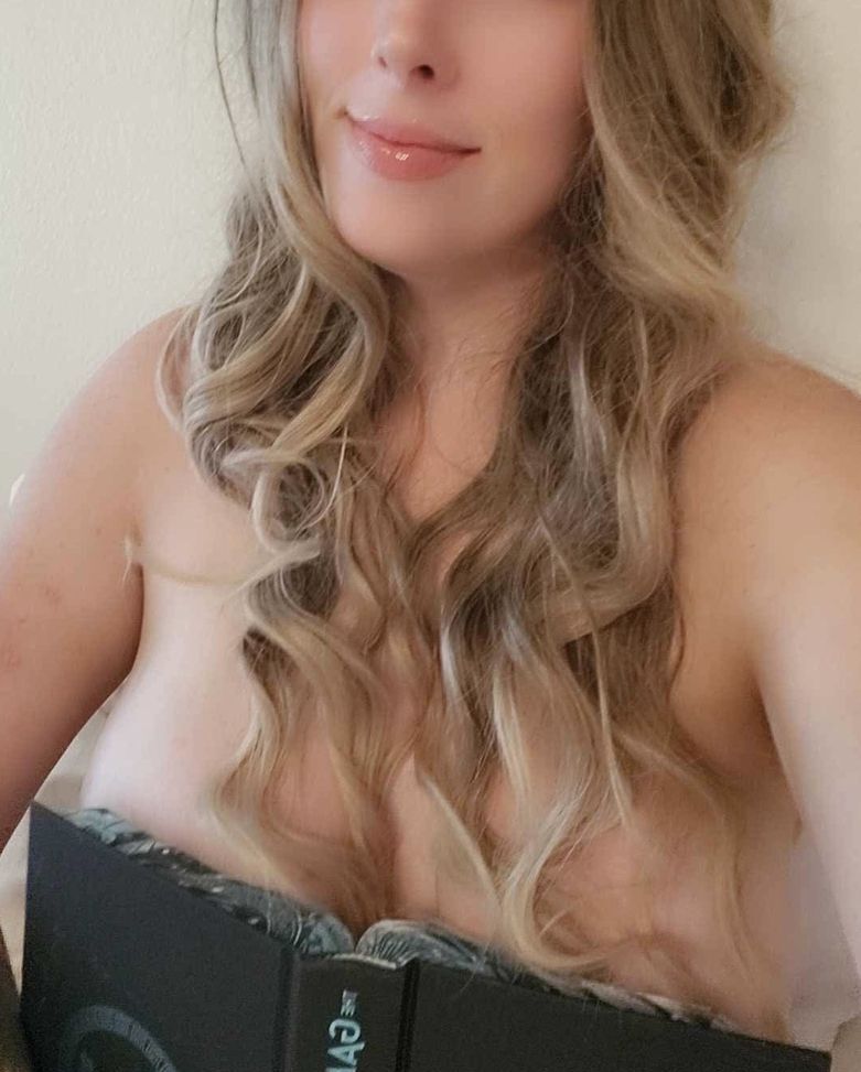 Book Bra #11